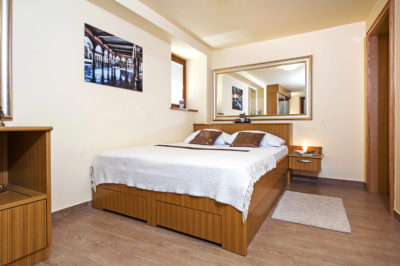 Studio Apartment Lana - Golden Goose