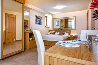 Studio Apartment Lana - Golden Goose