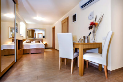 Studio Apartment Lana - Golden Goose